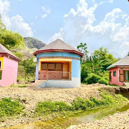 Wli Afegame Bamboo River Resorts المظهر الخارجي الصورة