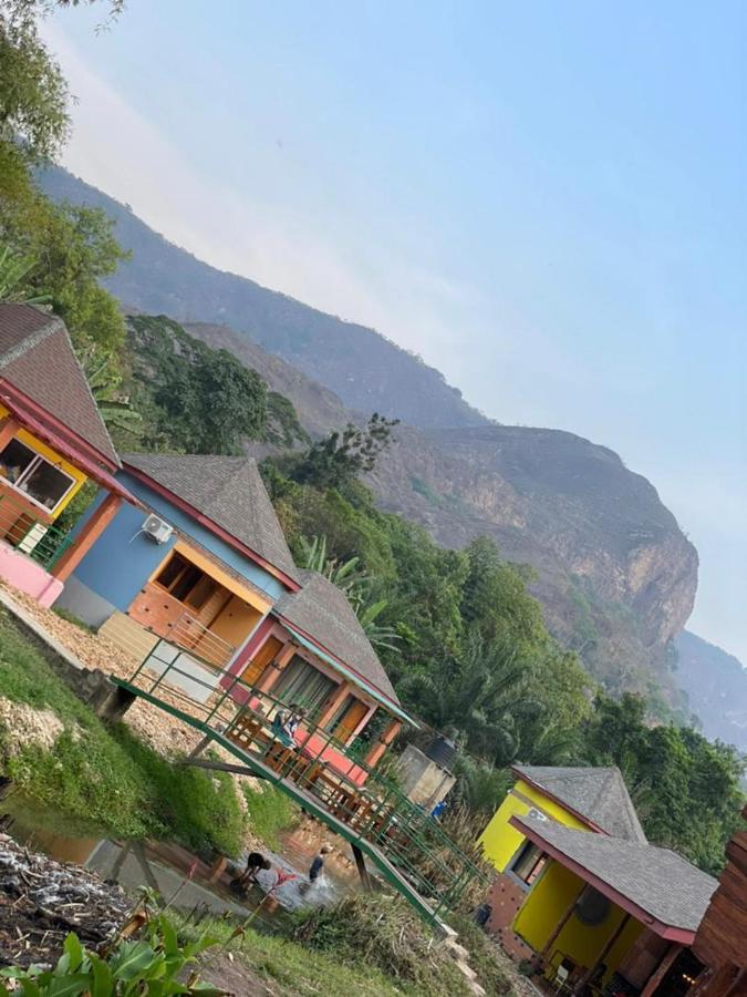 Wli Afegame Bamboo River Resorts المظهر الخارجي الصورة