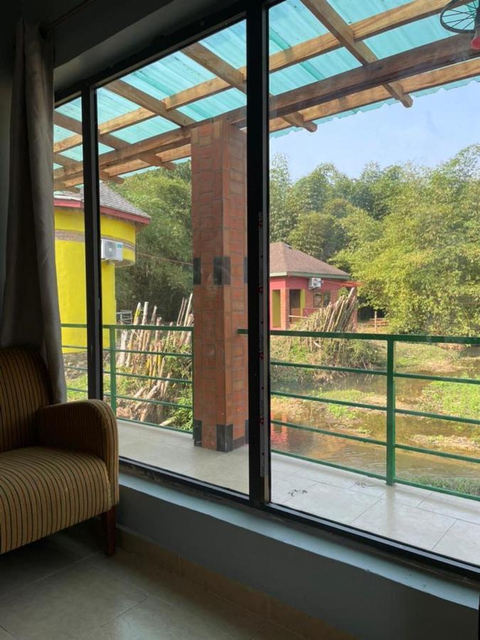 Wli Afegame Bamboo River Resorts المظهر الخارجي الصورة