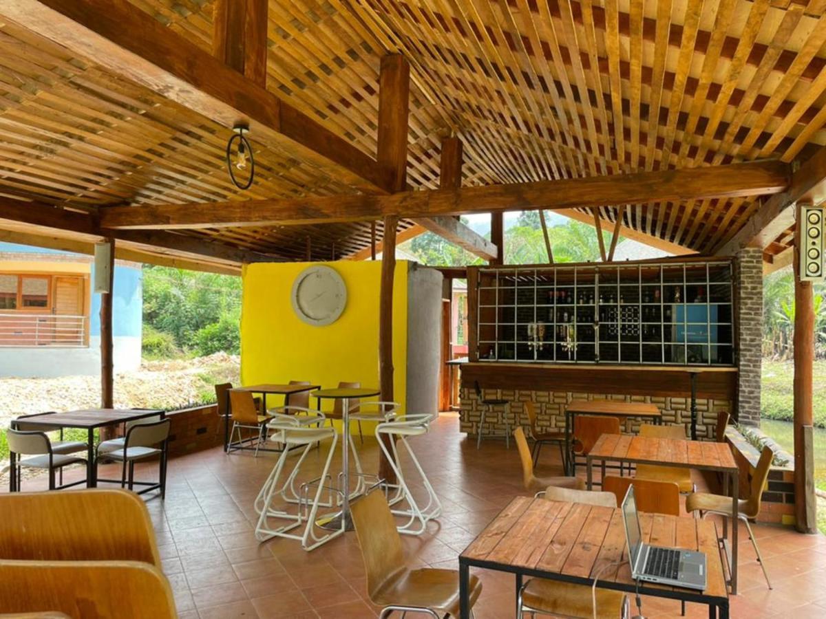 Wli Afegame Bamboo River Resorts المظهر الخارجي الصورة